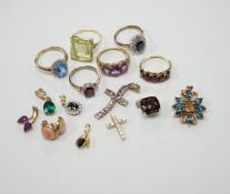 Five assorted modern 9ct gold and gem set rings, including garnet and amethyst, one other yellow