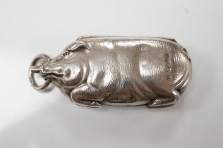 An Edwardian novelty silver sovereign/half sovereign case, modelled as a pig, import marks for