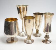 A pair of modern silver commemorative pedestal goblets, '1000 Years of Monarchy', by Mappin &