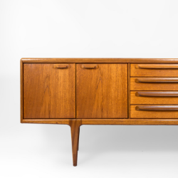 Gorringes Weekly Sale Featuring Mid Century Furniture & Vinyl - Monday 18th March 2024