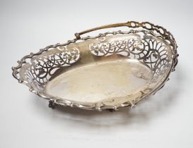 An Edwardian pierced silver oval fruit basket, William Hutton & Sons, Ltd, Sheffield, 1902?, 30cm,