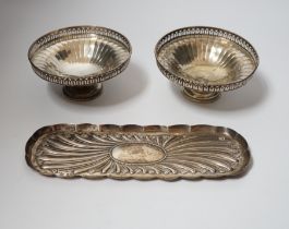 A pair of George V pierced silver bon bon dishes, Mappin & Webb, Birmingham, 1929, diameter 11cm and