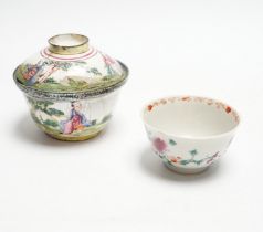 A Chinese Canton enamel tea bowl and cover, and a porcelain tea bowl, largest 8cm high