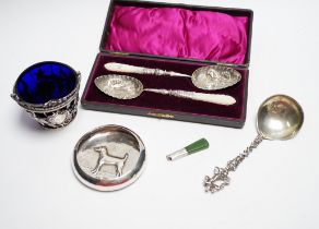 A cased pair of late Victorian mother of pearl handled silver 'berry' spoons, by A.J. Bailey,