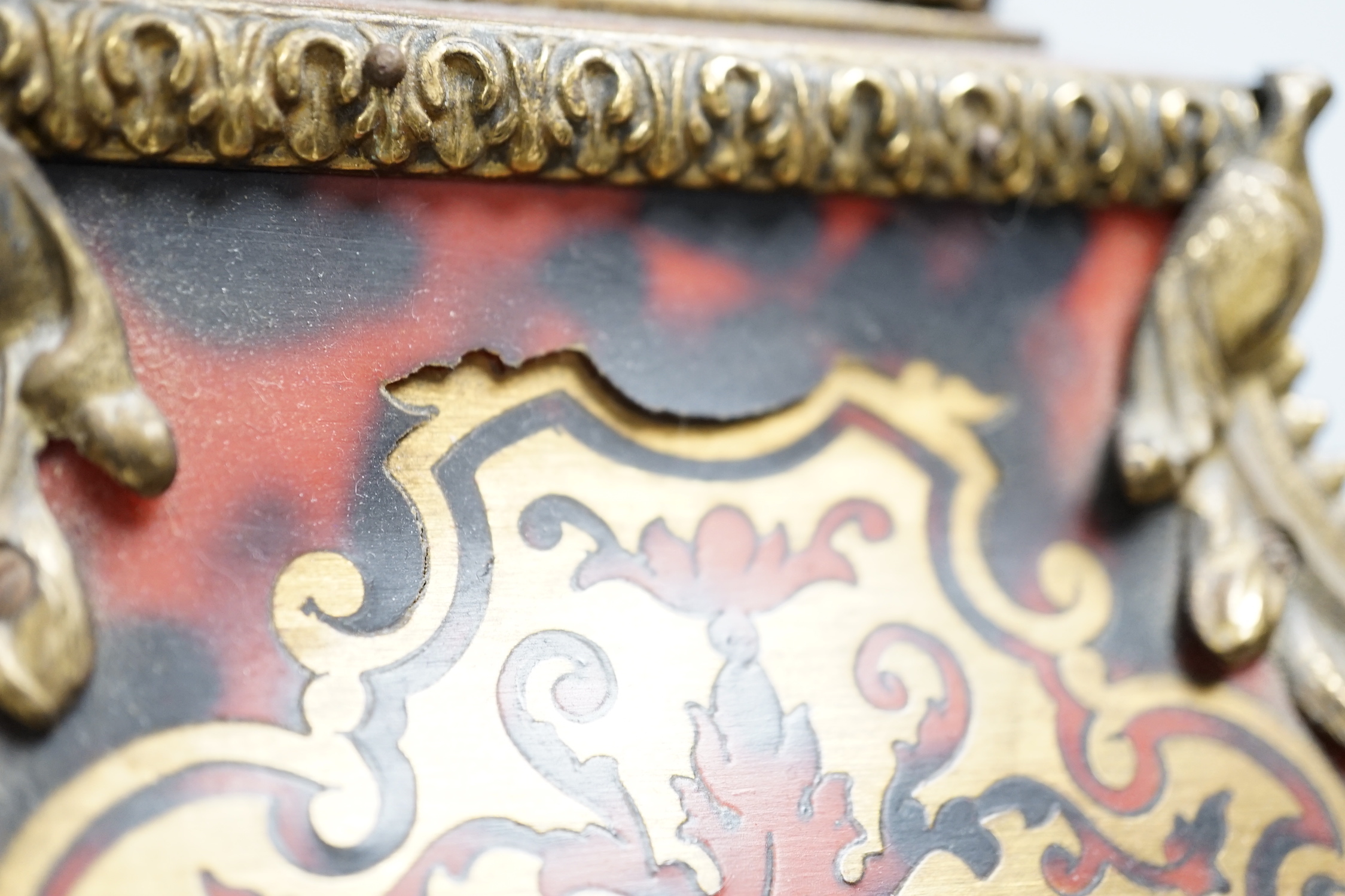 A simulated tortoiseshell Boulle work mantel clock, striking on a bell, 57cm high - Image 3 of 5