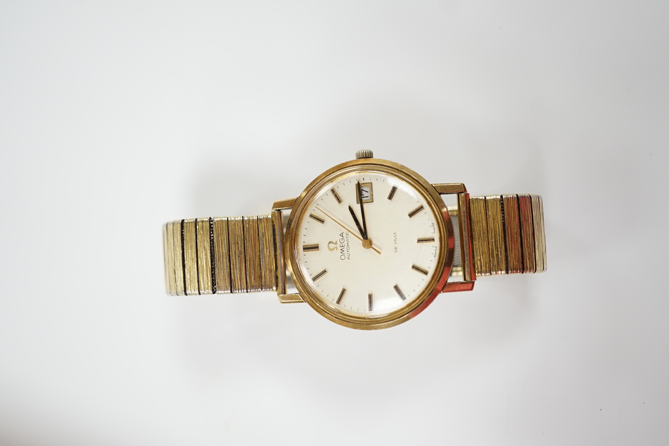 A gentleman's yellow metal Omega De Ville automatic wrist watch, with baton numerals and date - Image 3 of 4