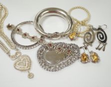 A quantity of assorted white metal jewellery, including bangle, necklace, earrings, etc.