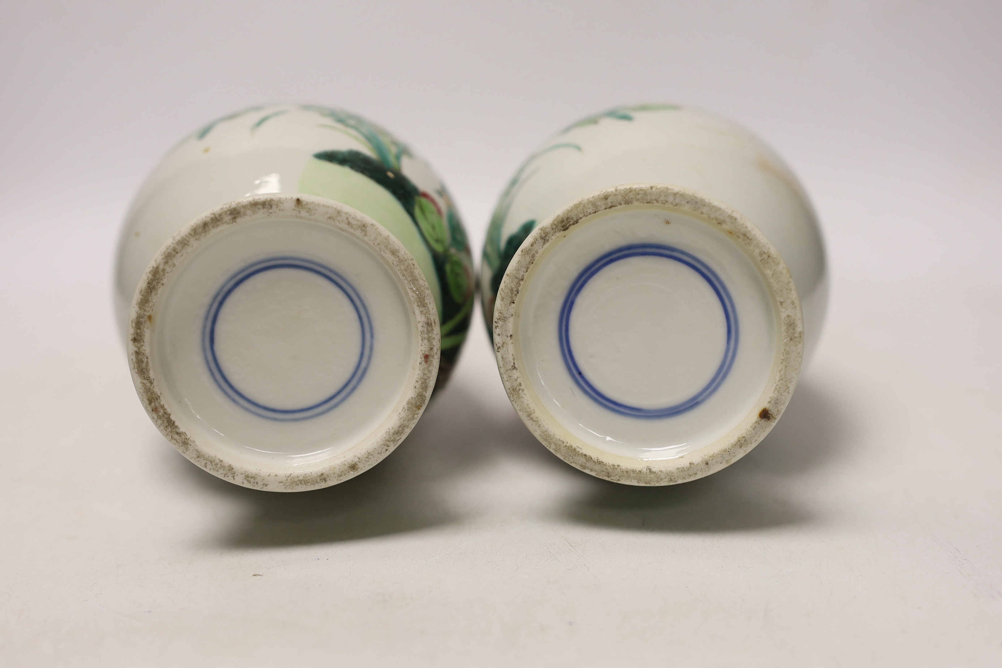 A pair of Chinese famille rose pear shaped vases, Guangxu period, 25cm high - Image 4 of 4