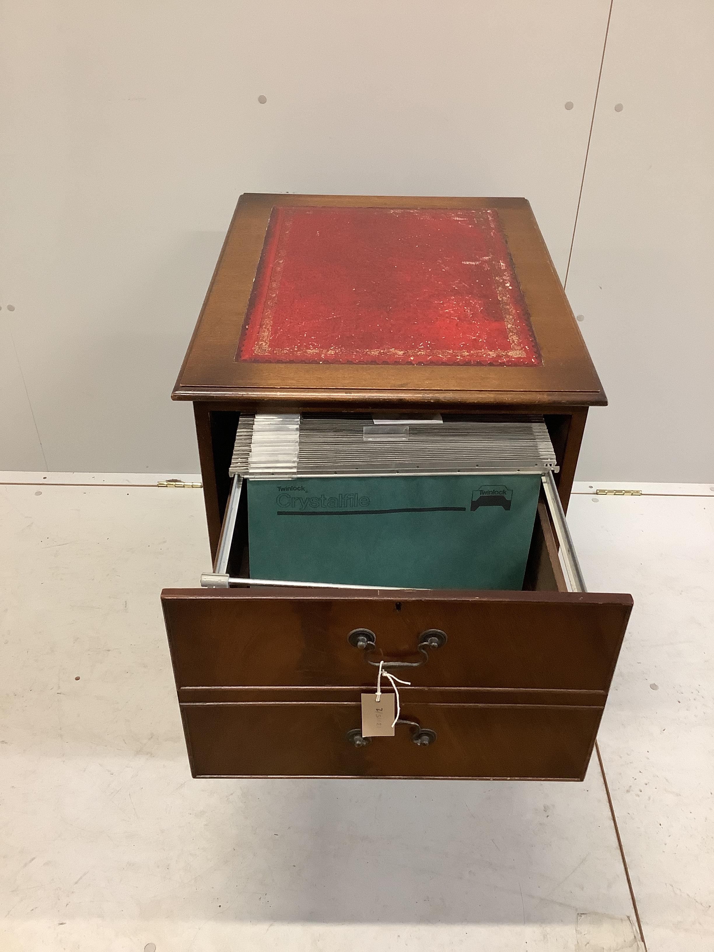 A reproduction George III style mahogany two drawer filing chest, width 54cm, depth 68cm, height - Image 2 of 2