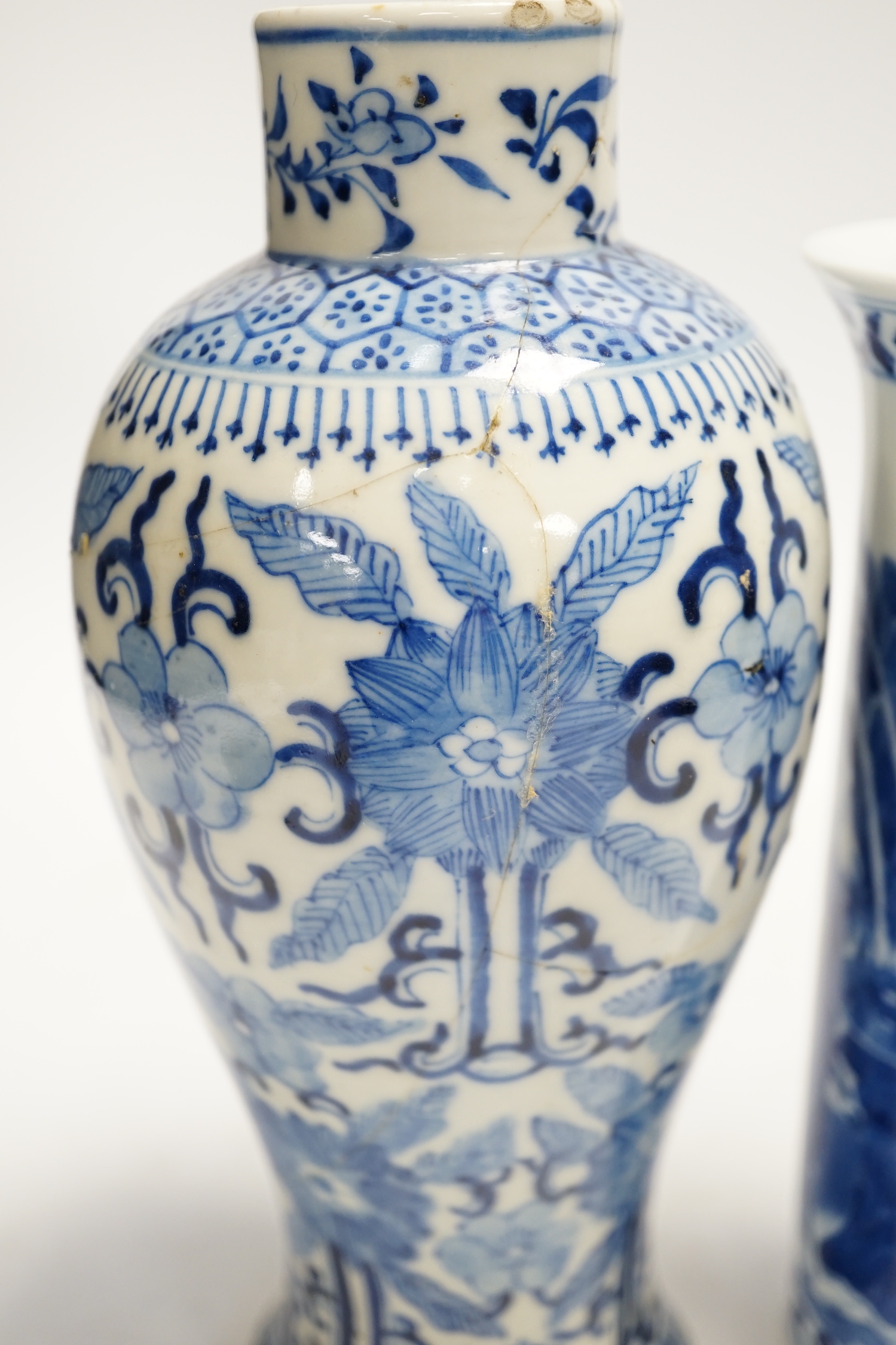 Two early 20th century Chinese blue and white vases, one restored, 23cm - Image 3 of 6