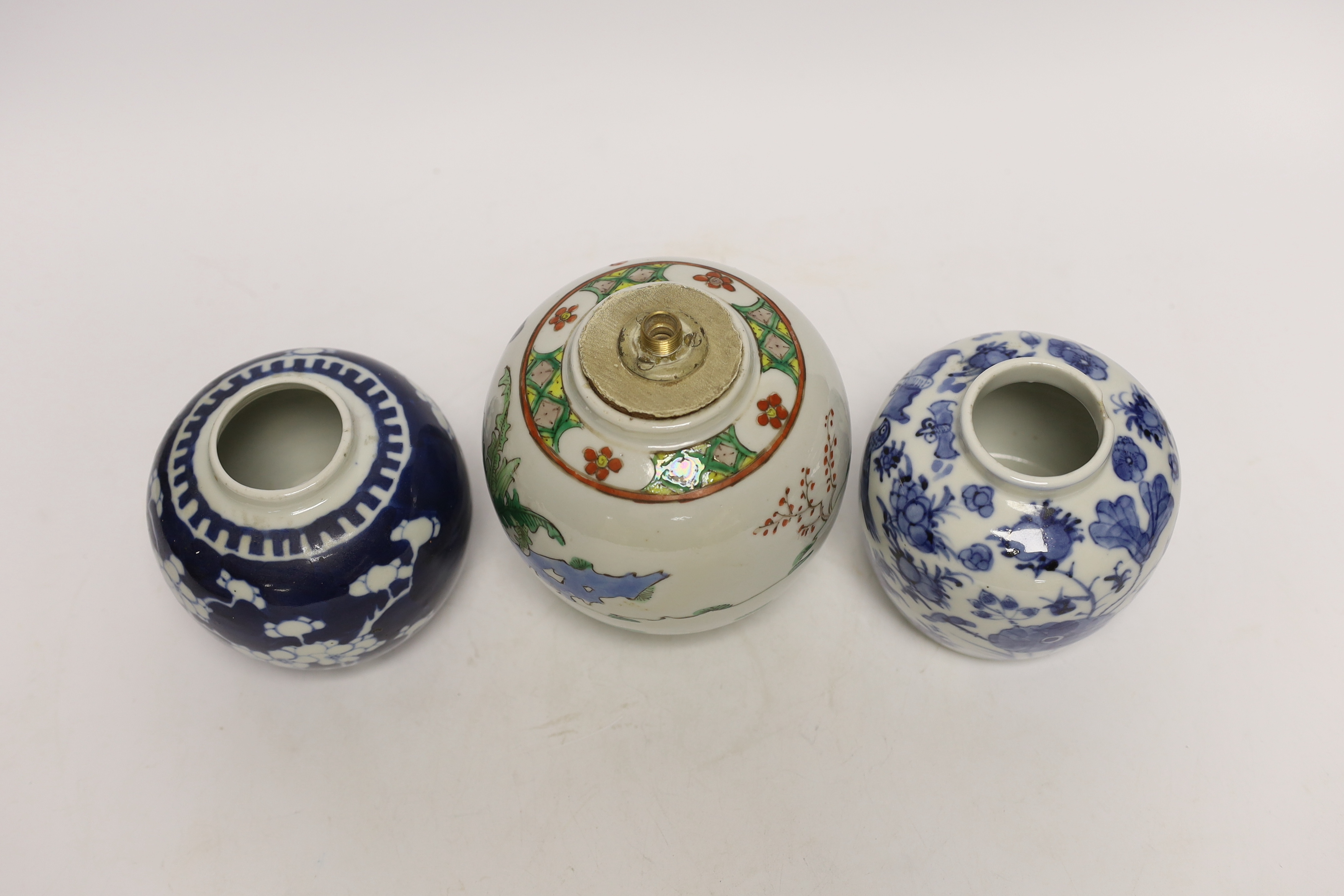 Three Chinese ginger jars, including a blue and white prunus example, Late 19th/early 20th - Image 3 of 5
