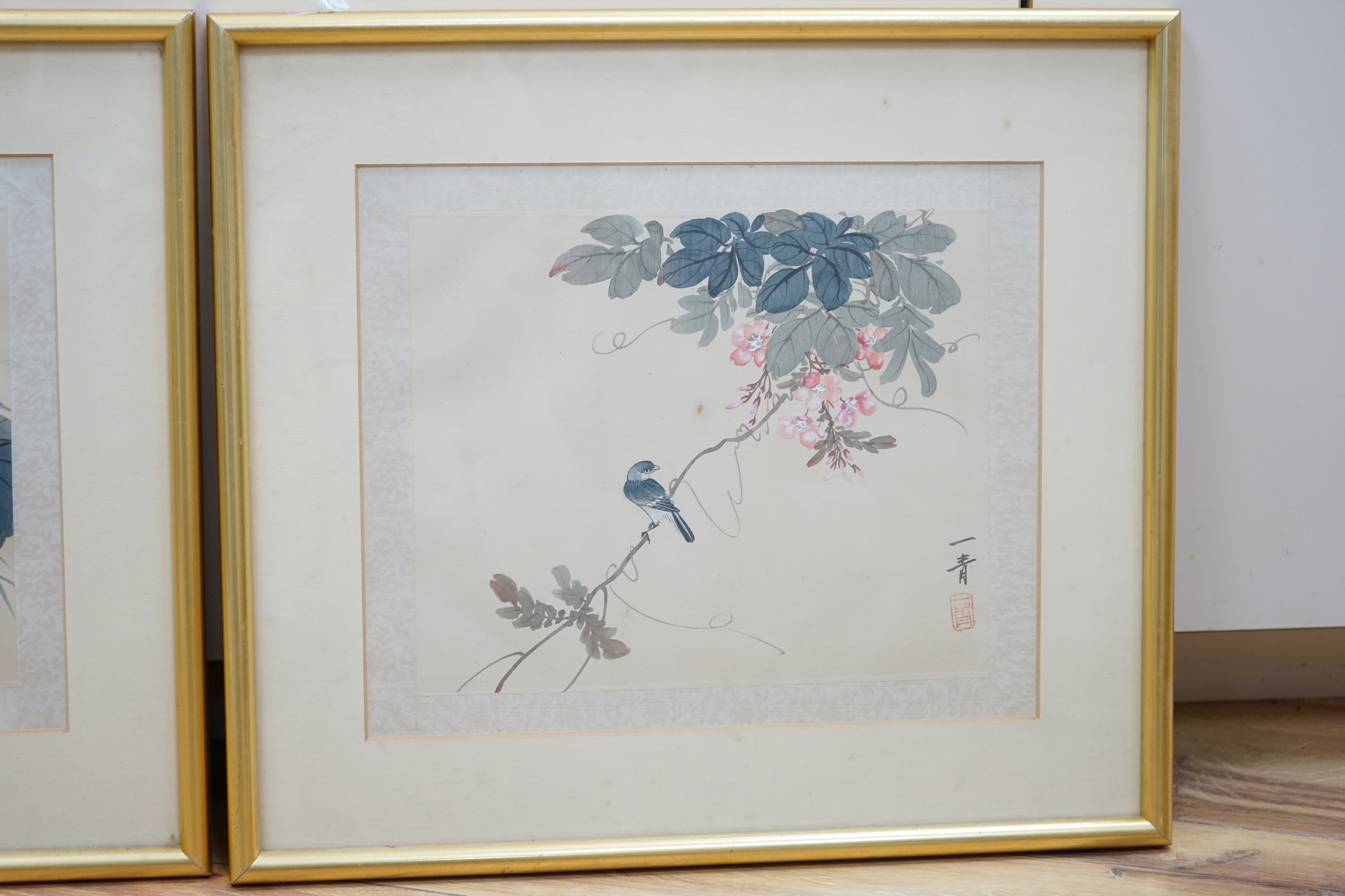 Japanese School, pair of watercolours, Birds amongst foliage, 20 x 25cm - Image 3 of 3