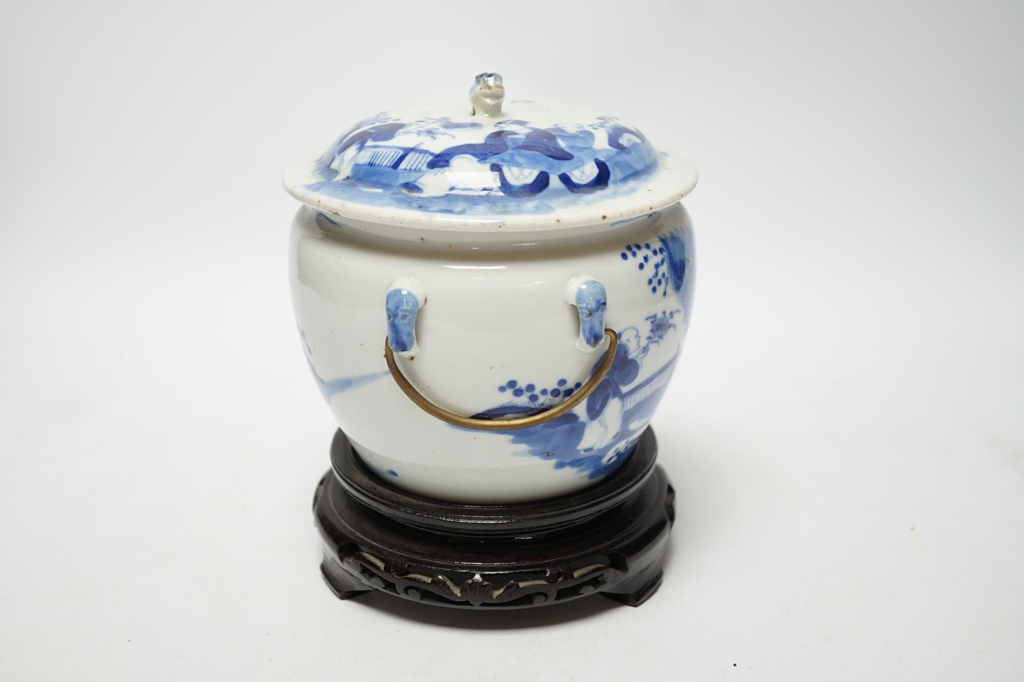 A Chinese Straits blue and white bowl and cover, kamcheng, late 19th century, with twin handles, - Image 4 of 7