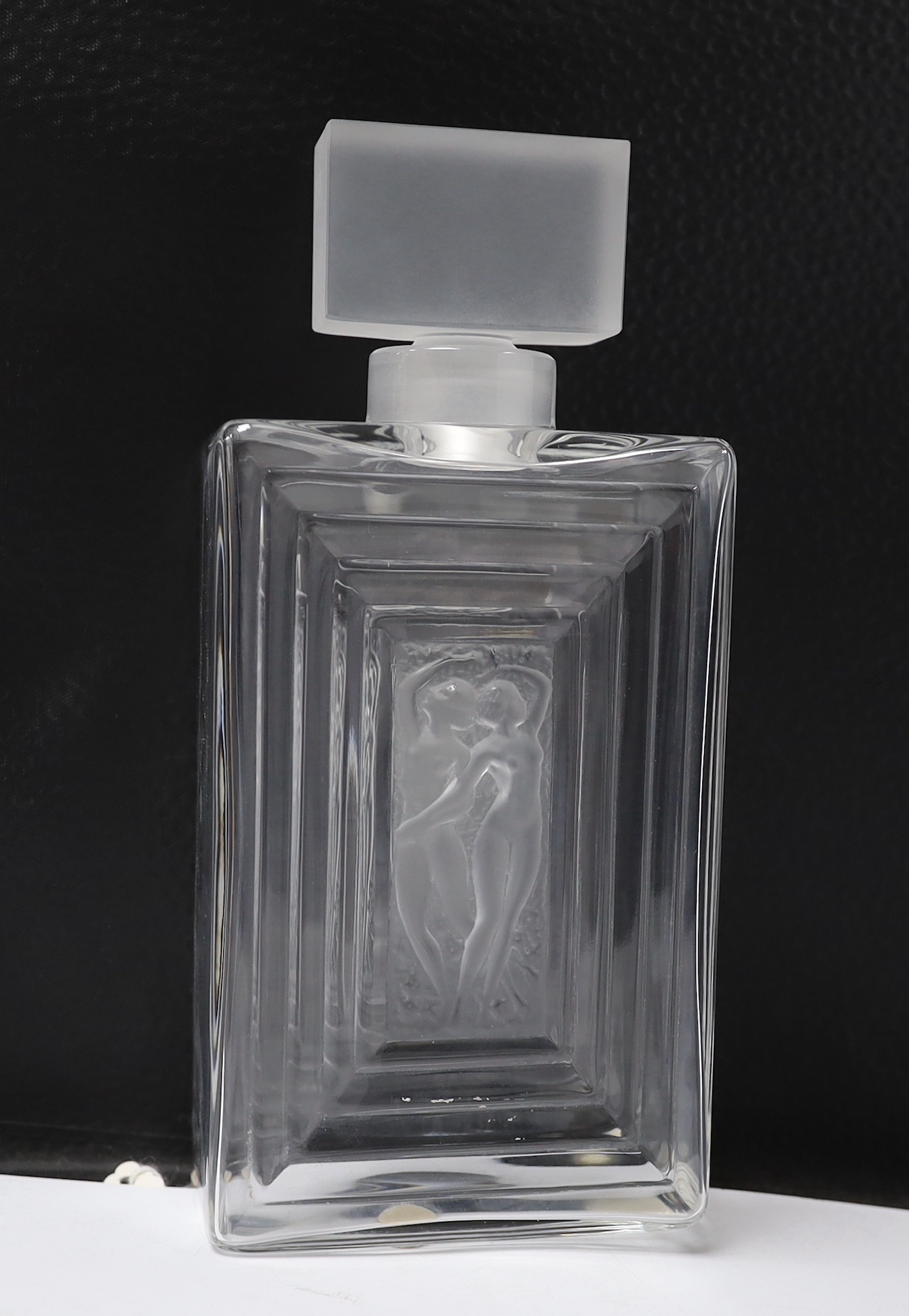 Two Lalique Duncan pattern glass scent bottles and stoppers and a matching toilet box and cover, - Image 2 of 5