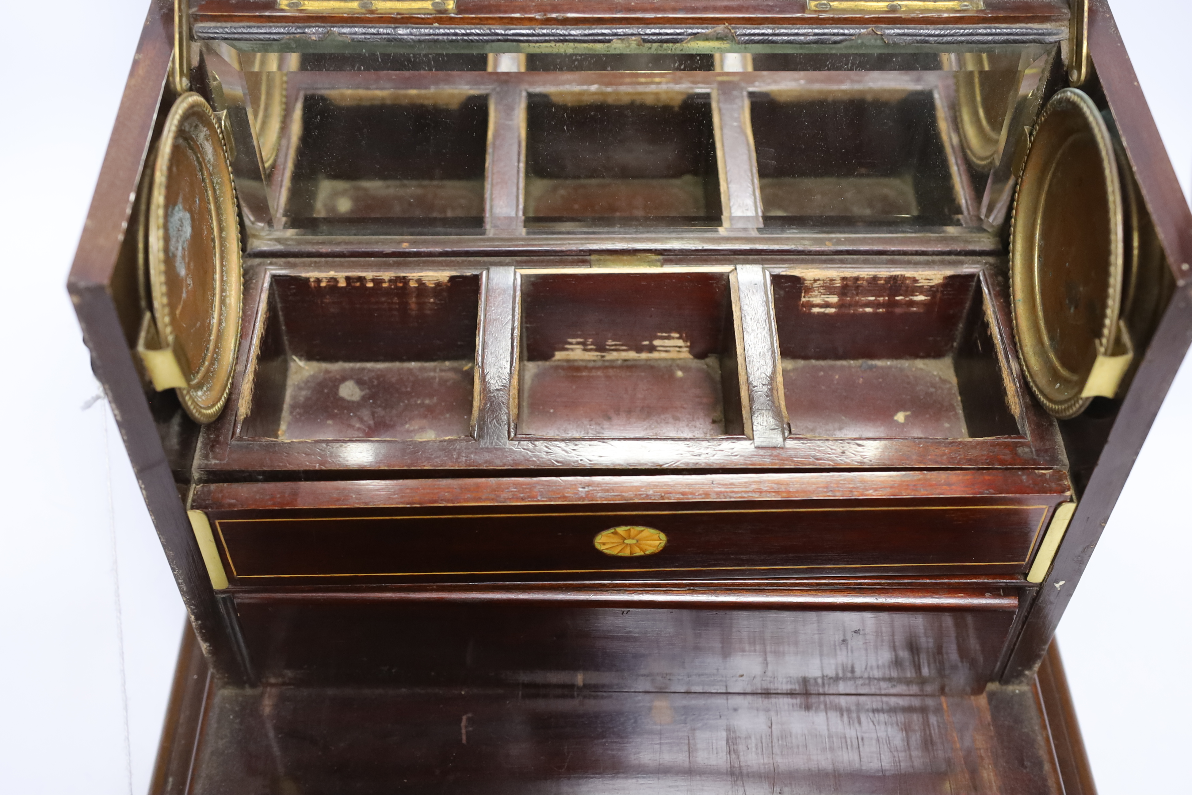 An Edwardian Sheraton revival inlaid mahogany portable drinks cabinet with tantalus and other - Image 6 of 6