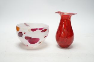 Two Will Shakespeare studio glass pieces; a nougat bowl and a red vase, taller 12.5cm