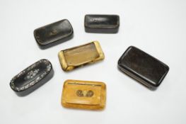 Five 19th century snuff boxes including horn and papier-mache examples, largest 7.5cm wide