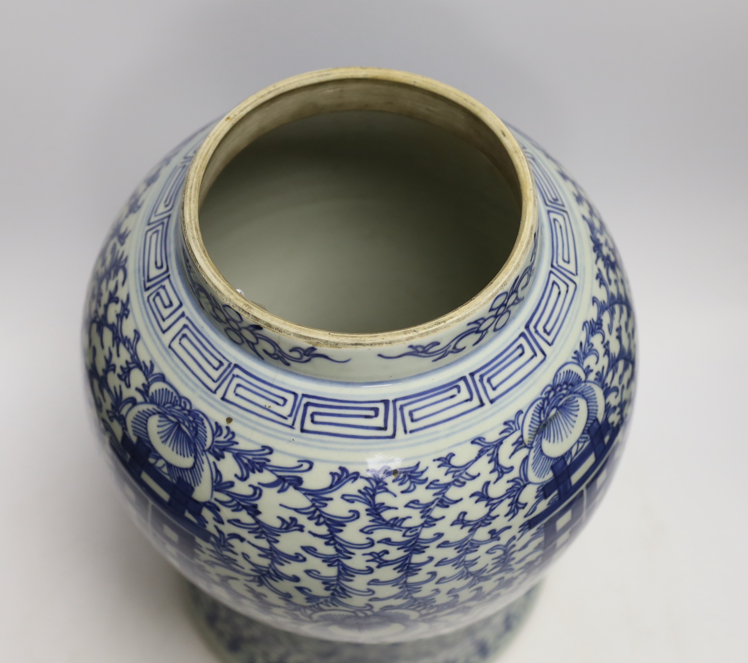 A Chinese blue and white ‘shuangxi’ baluster jar and cover, 43cm high - Image 4 of 6