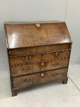 A George III oak bureau, width 91cm, depth 52cm, height 101cm