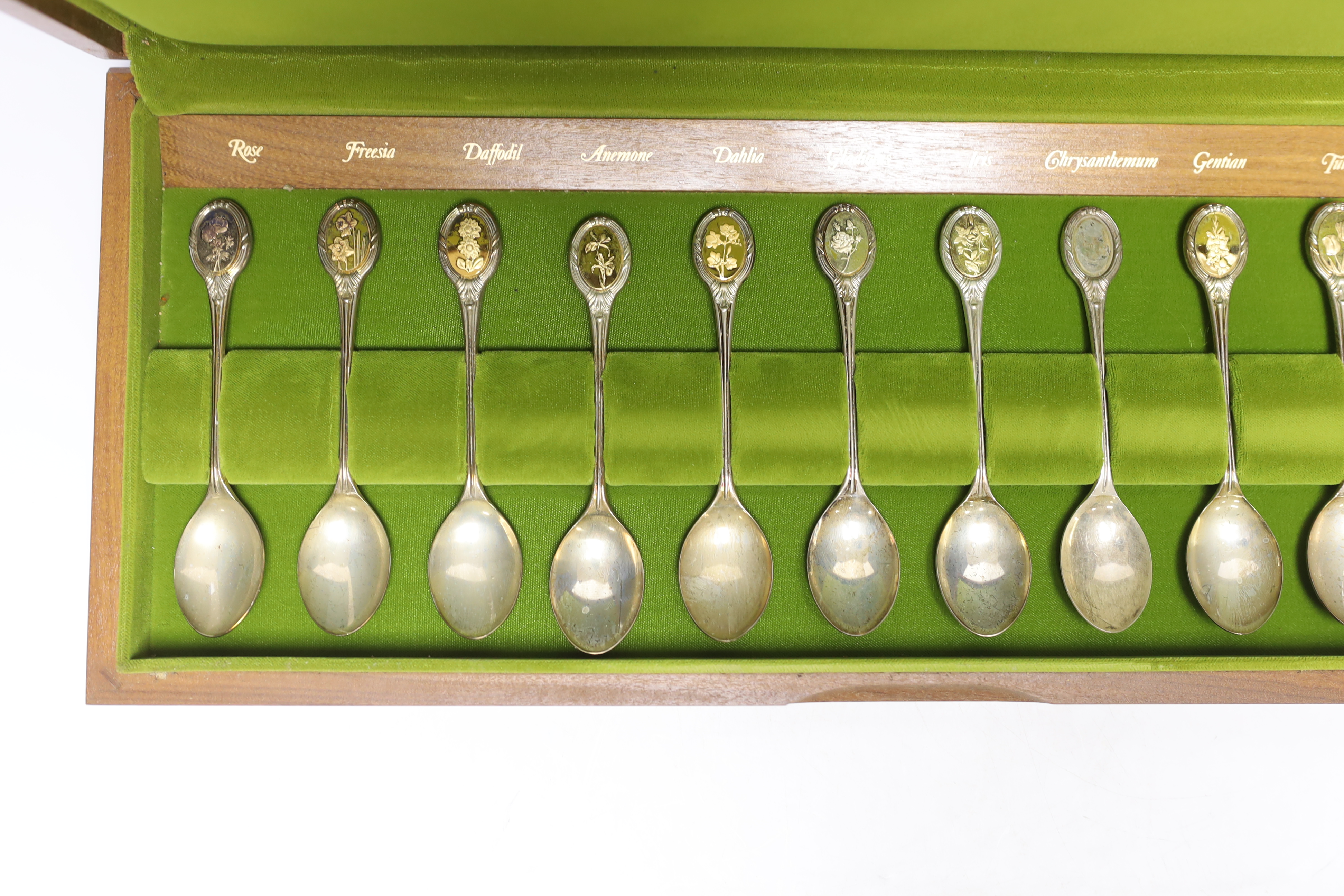 A modern cased set of twelve parcel gilt silver 'Royal Horticultural Society Flower Spoons' by - Image 2 of 4