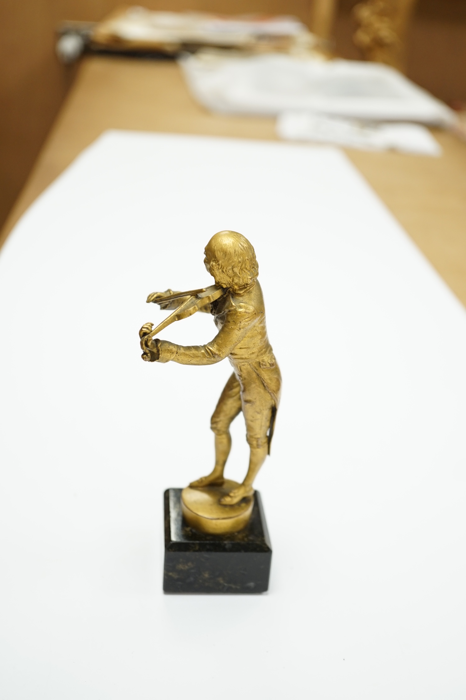 An ormolu bronze of a violinist on a marble base, signed Aktien-Gesellschaft Gladenbeck, Berlin, - Image 4 of 7