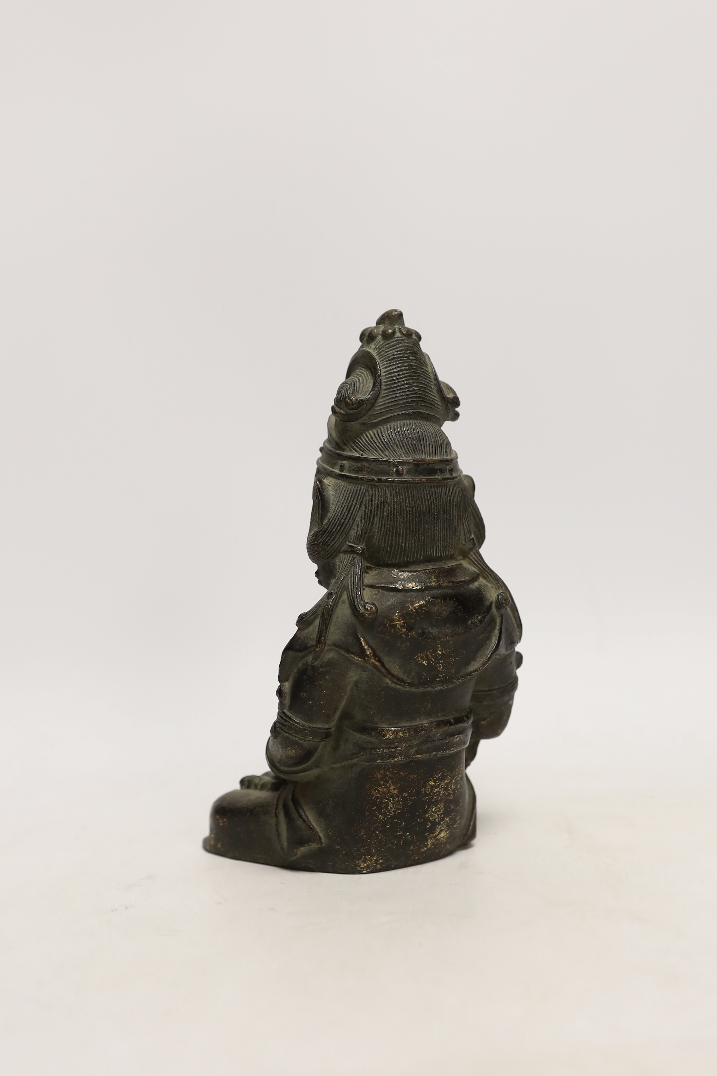 A Chinese bronze figure of Bodhisattva, 20cm high - Image 3 of 4
