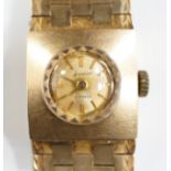 A lady's 1960's 9ct gold Accurist manual wind bracelet wrist watch, overall 18cm, gross weight 37.
