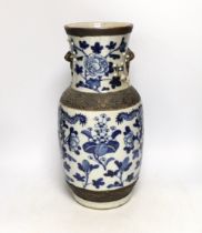 A large Chinese crackle glaze blue and white vase, Guangxu period, 44cm high