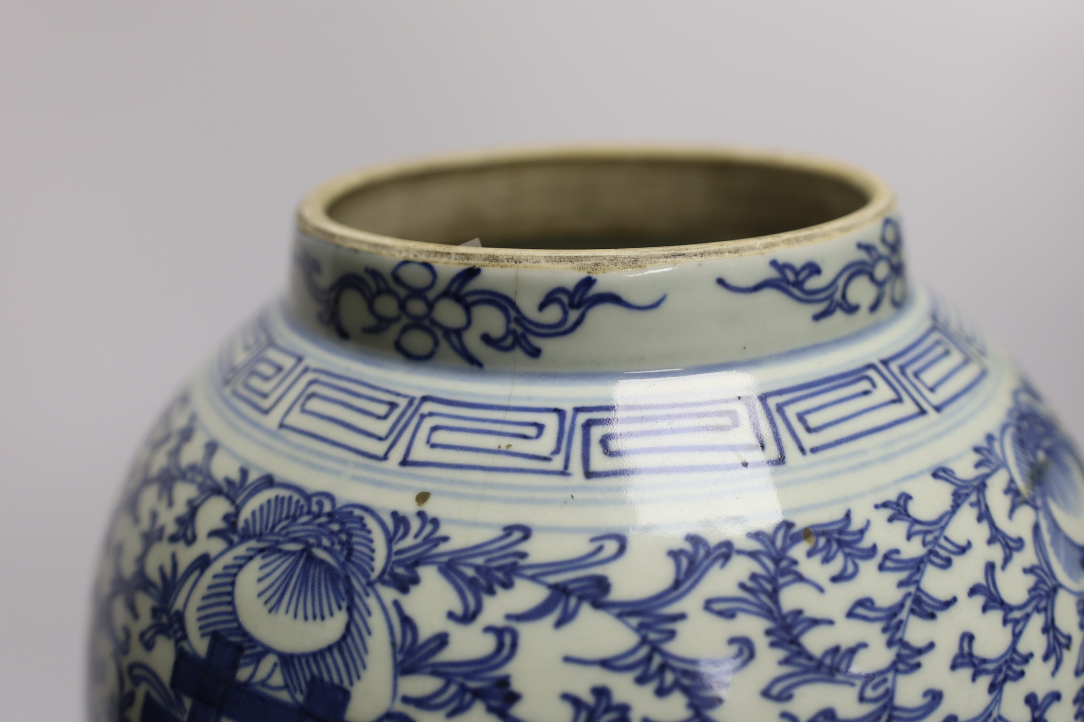 A Chinese blue and white ‘shuangxi’ baluster jar and cover, 43cm high - Image 5 of 6