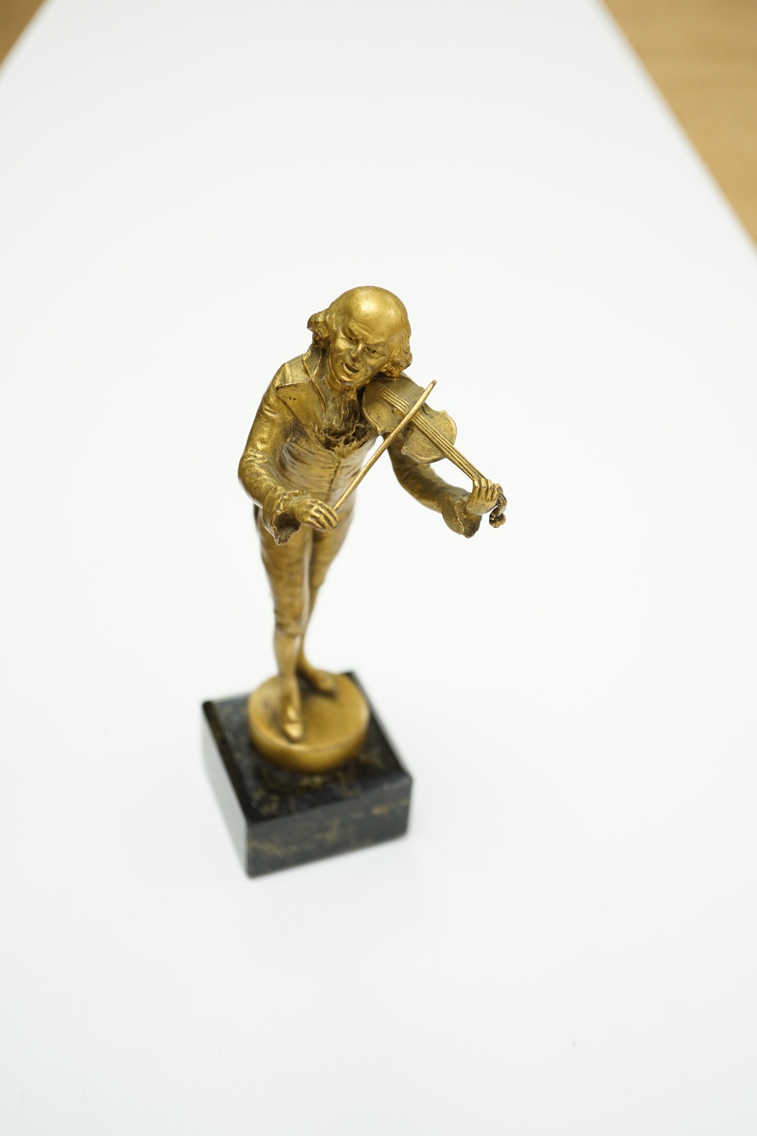 An ormolu bronze of a violinist on a marble base, signed Aktien-Gesellschaft Gladenbeck, Berlin, - Image 2 of 7