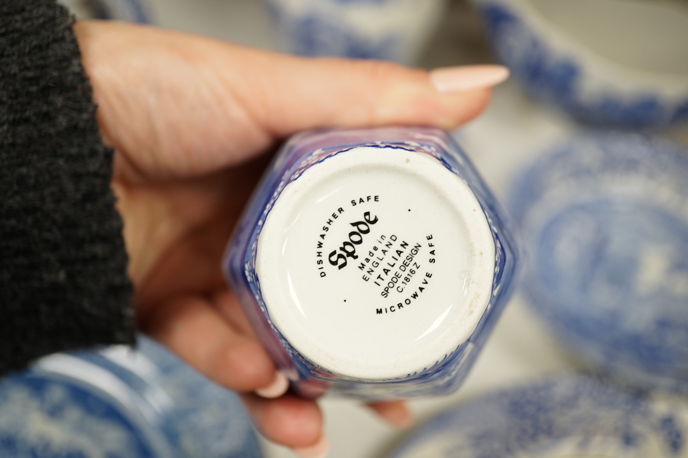 A collection of mostly Copeland Spode 'Italian' blue and white china - Image 6 of 6