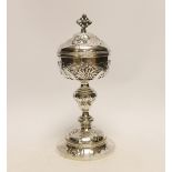A late 19th/early 20th century French 950 standard white metal ciborium and cover, maker ?T,