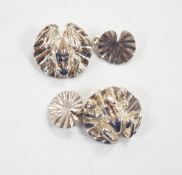 A modern pair of silver 'frog on lily pad' cufflinks, London, 1996, 17mm.