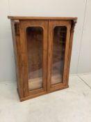 A Victorian mahogany bookcase section width 83cm, depth 30cm, height 109cm