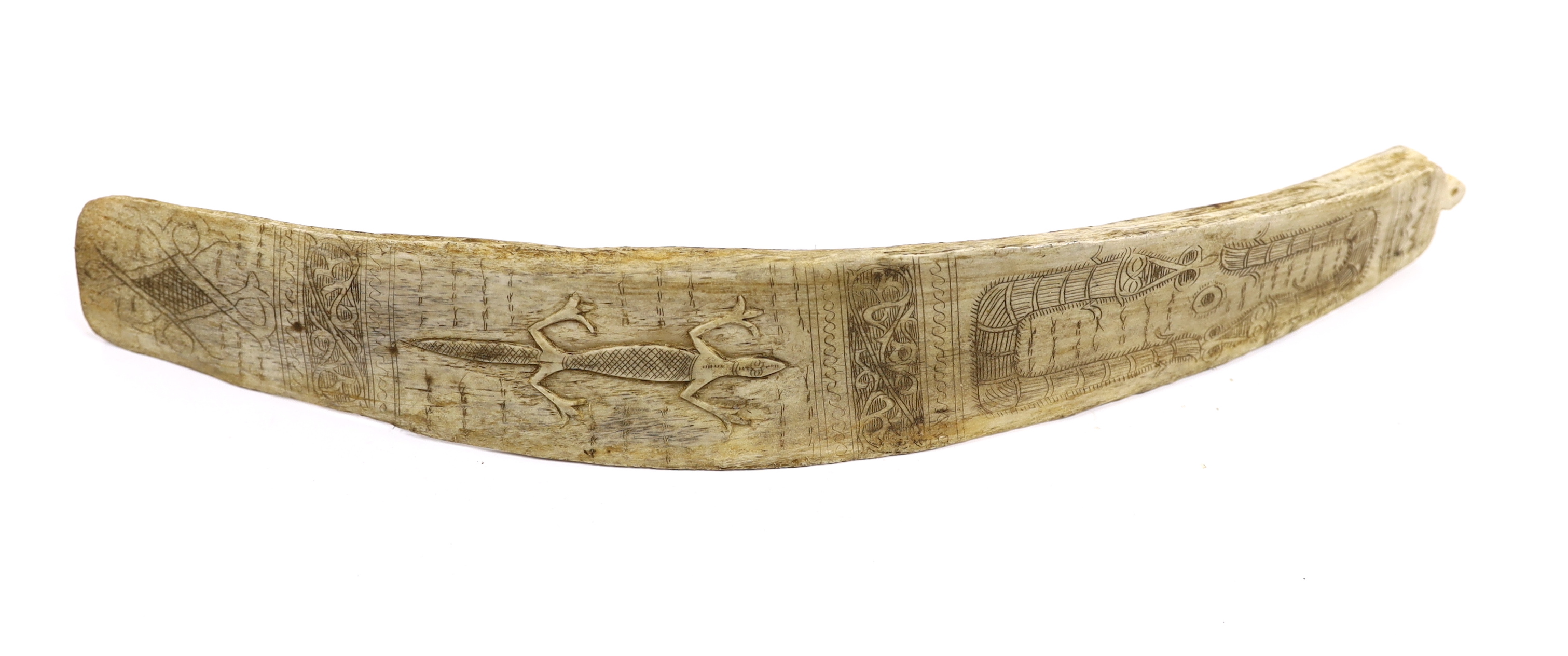 A late 19th/early 20th century Indonesian, Sumatran, carved buffalo rib calendar, Batak, 37cm - Image 5 of 5