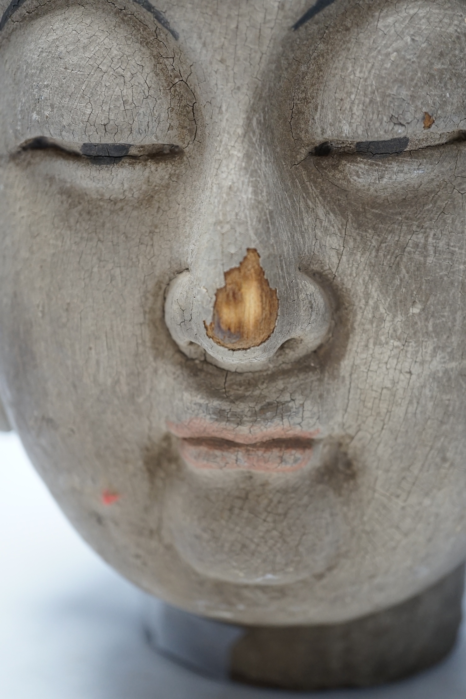 A Chinese painted wood head of Guanyin, Yuan style, 40cm - Image 3 of 4