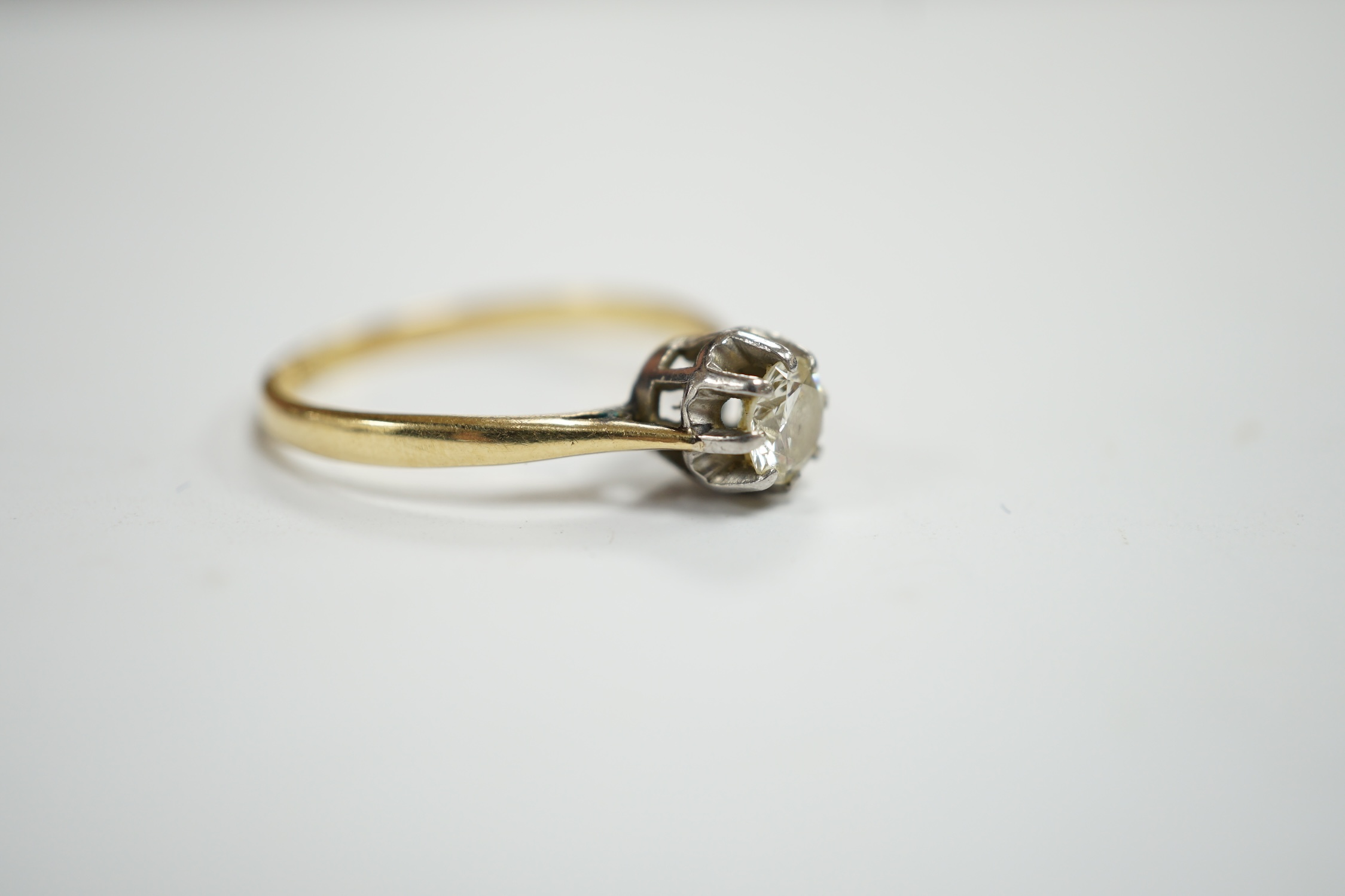An early 20th century 18ct, plat and claw set solitaire diamond ring, size S, gross weight 2.8 - Image 3 of 6