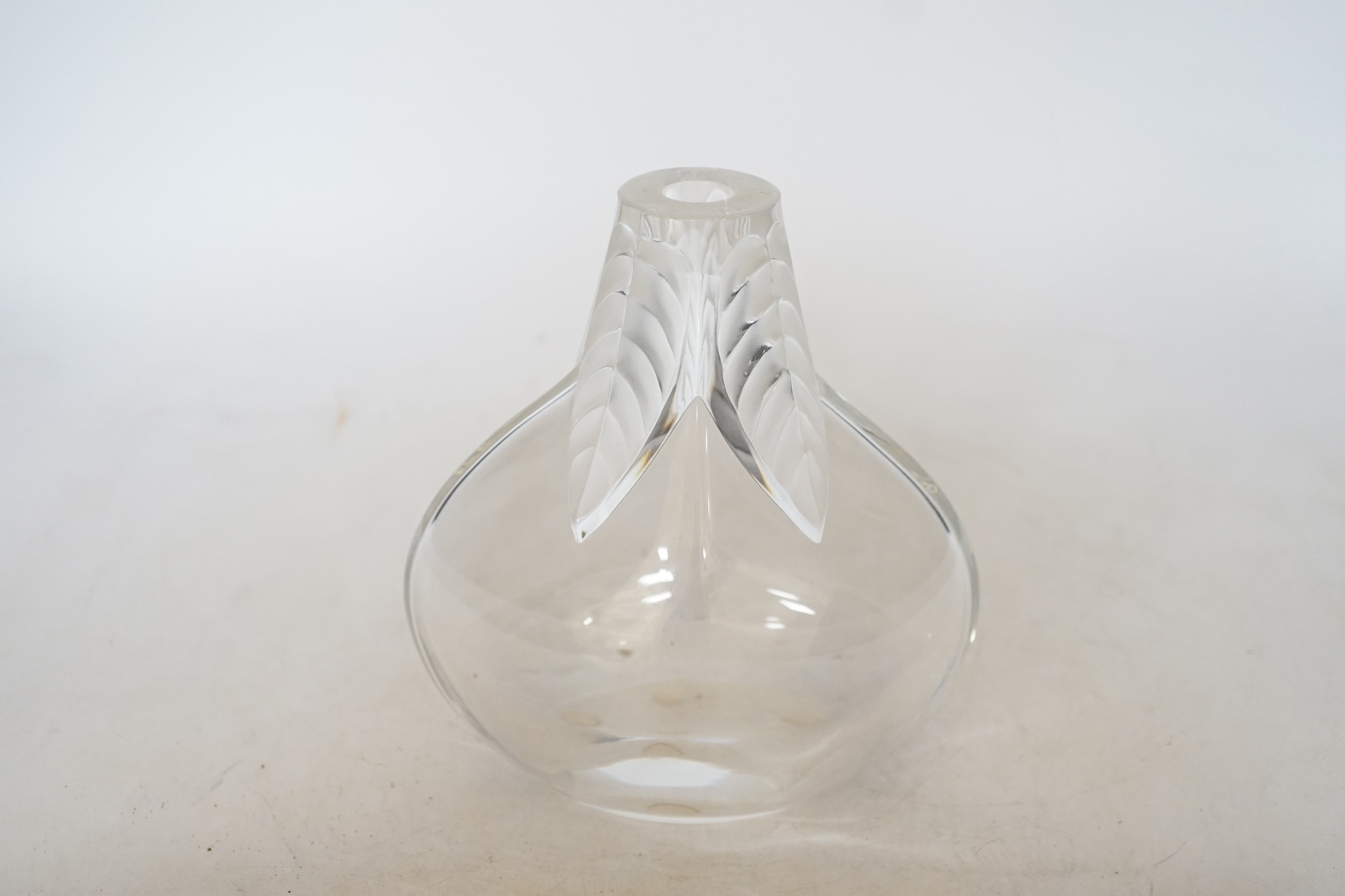 A Lalique Osumi Leaf glass vase, 17cm - Image 3 of 3