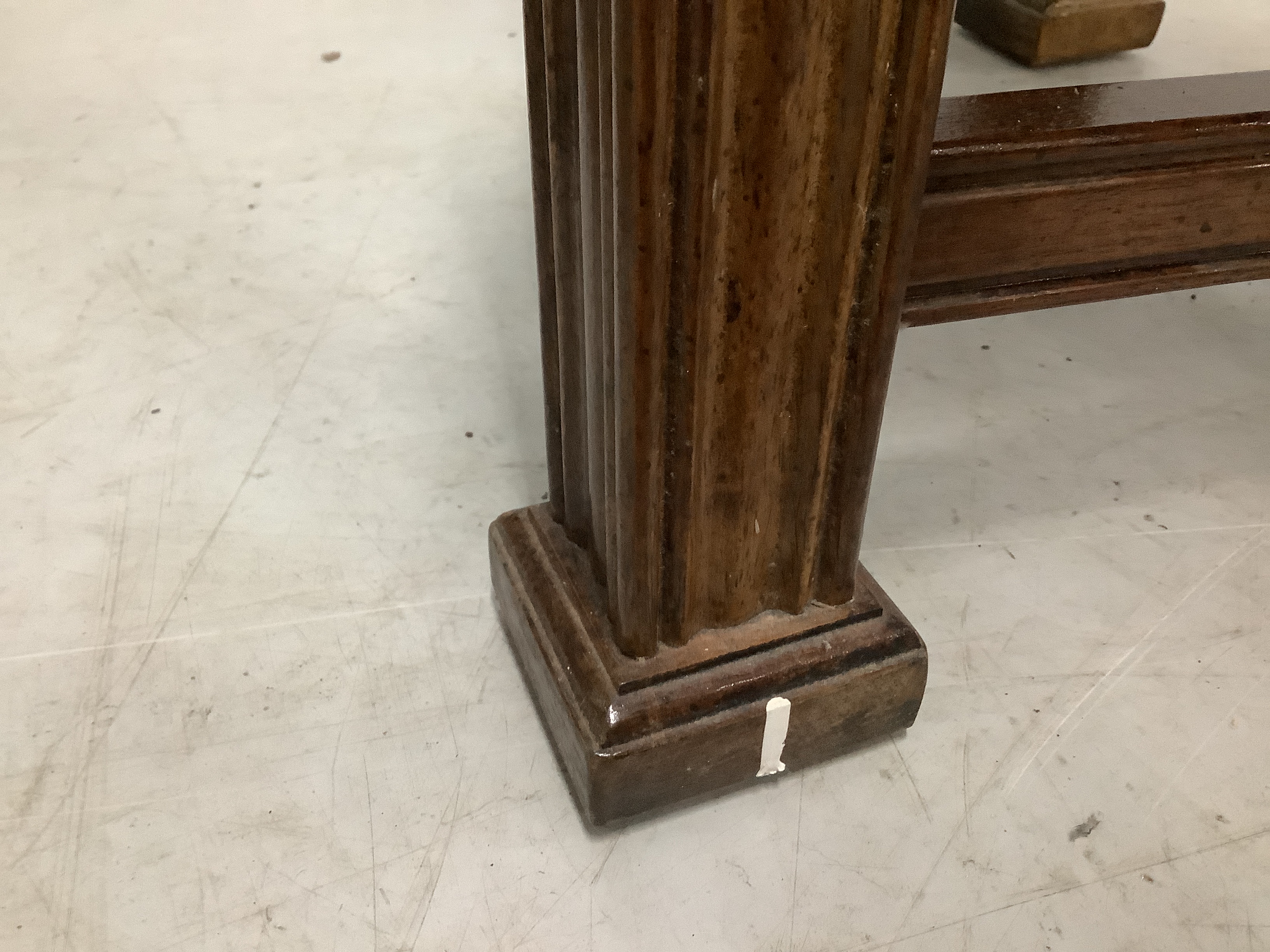 A pair of reproduction George III style mahogany occasional tables, width 56cm, depth 65cm, height - Image 3 of 3