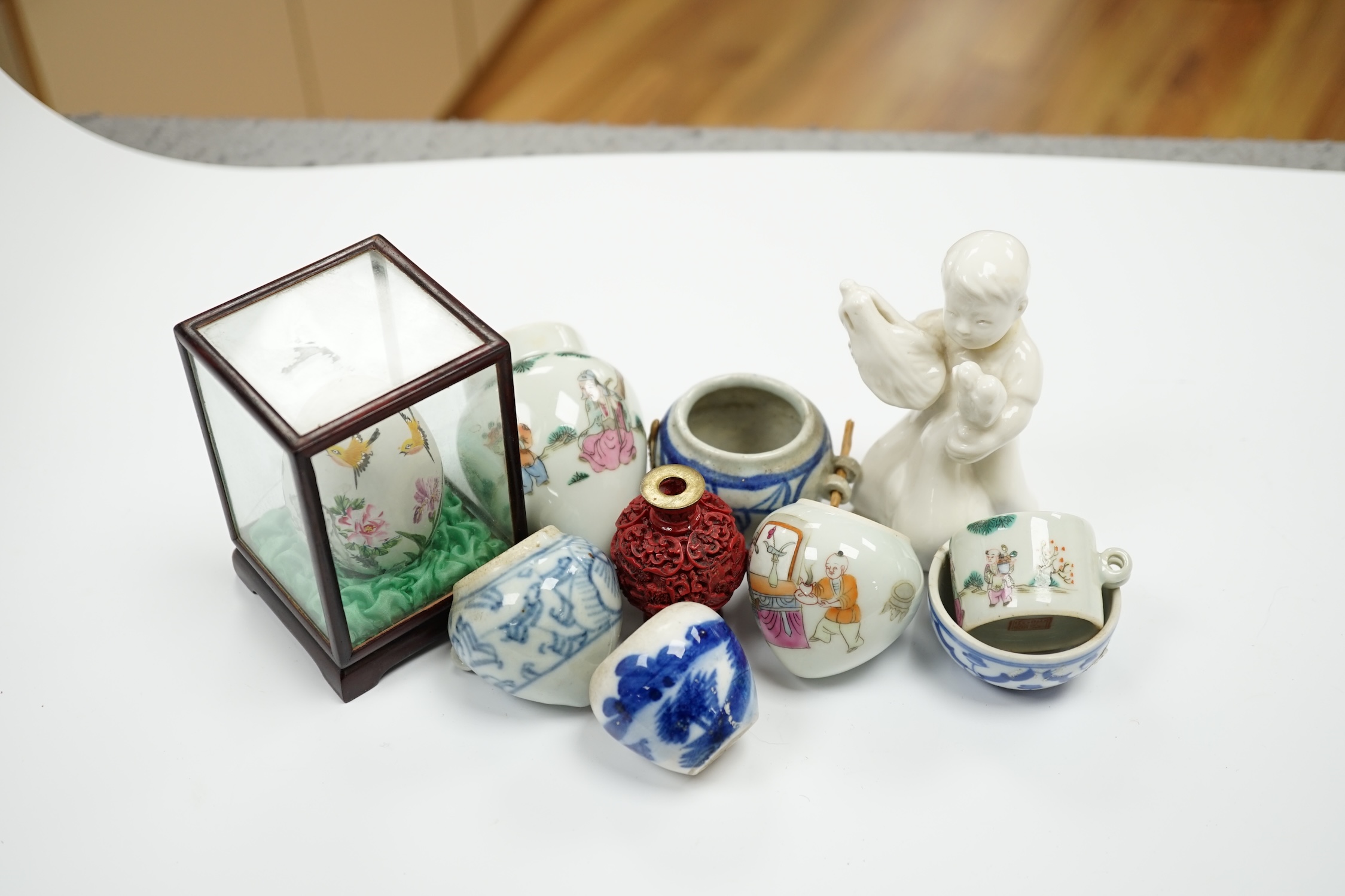 A group of small Chinese bowls, a blanc de chine figure, a cinnabar lacquer miniature vase, etc. - Image 2 of 5