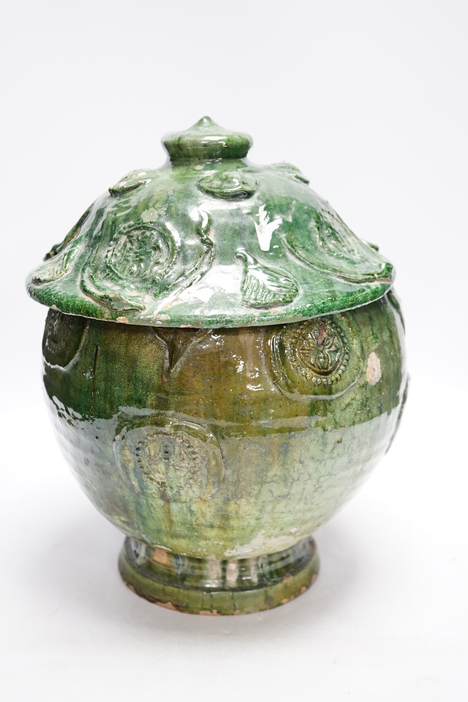 A Chinese Buddhist green glazed jar and cover, Song-Yuan dynasty, 33cm - Image 2 of 6