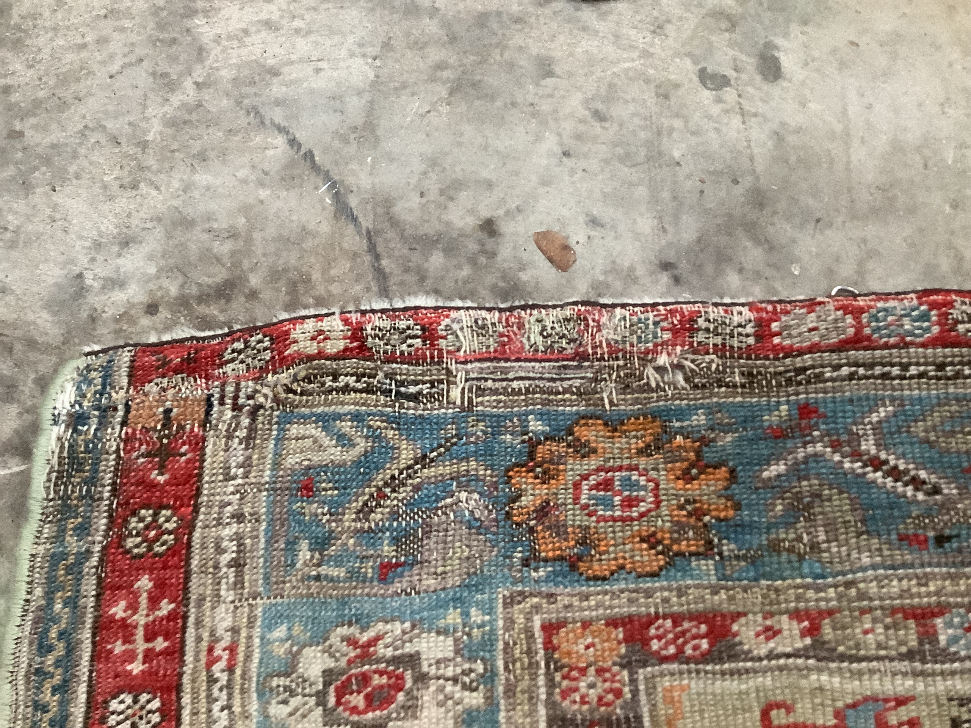 An antique Turkish prayer rug, 168 x 111cm - Image 2 of 3