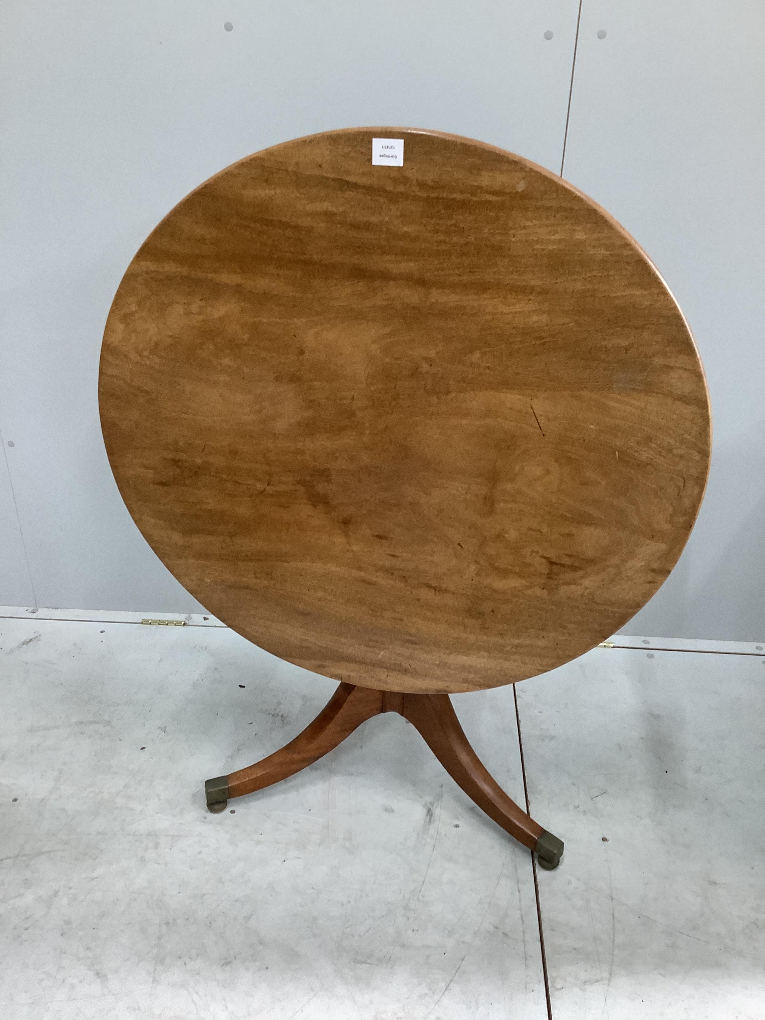A Regency circular mahogany tilt top tea table, diameter 92cm, height 71cm - Image 2 of 2