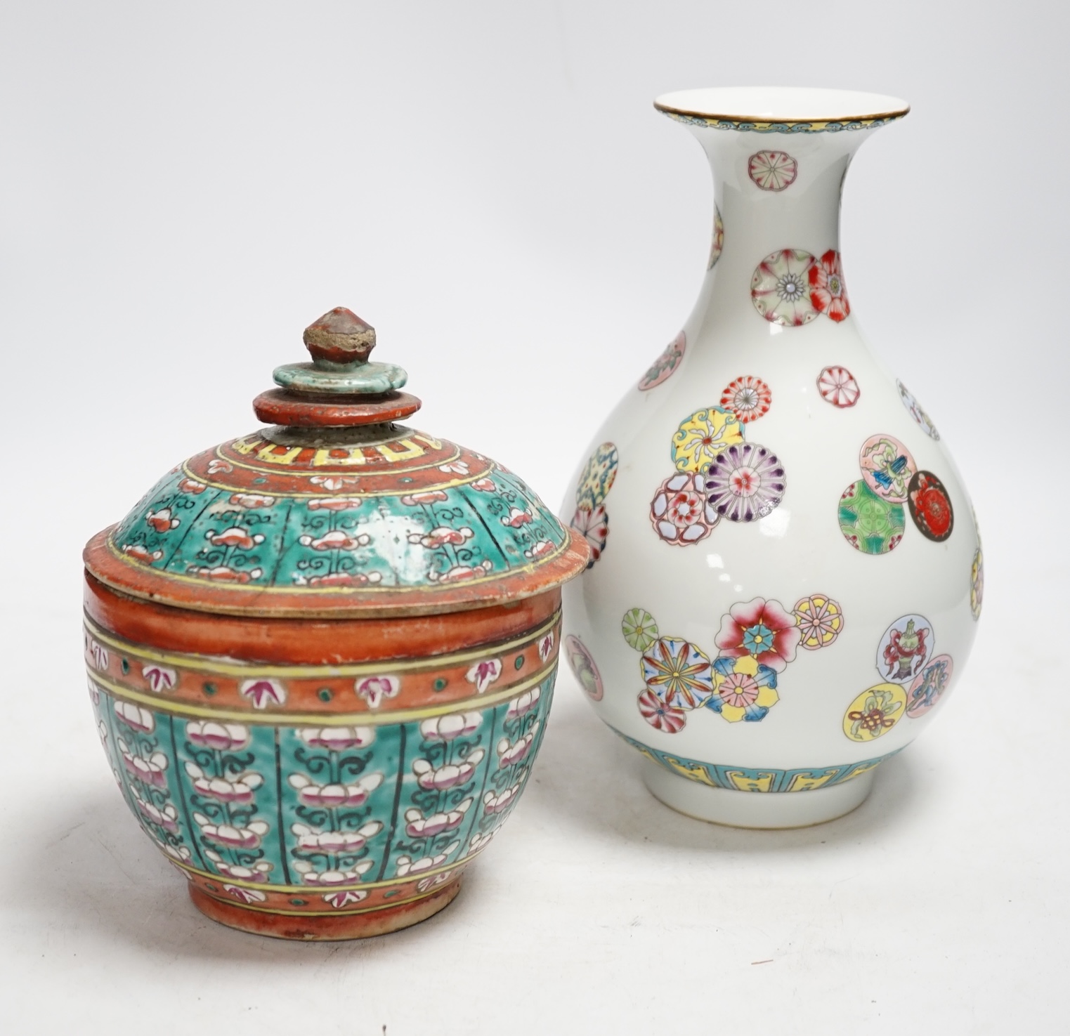 A 19th century Chinese jar and cover together with a famille rose vase, 24cm
