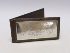 An early 20th century Russian 84 zolotnik and leather mounted wooden desk clip, with engraved