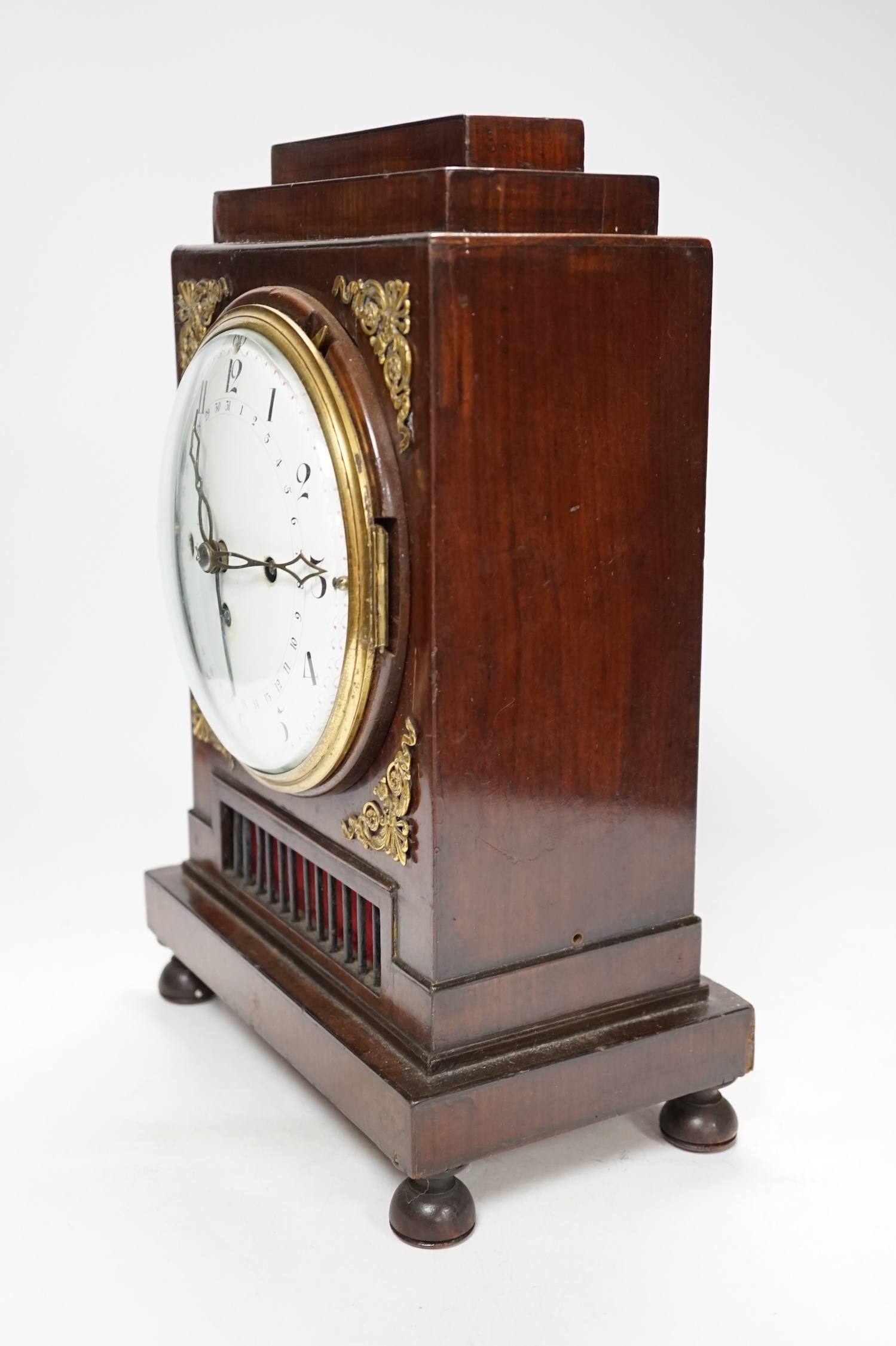 An early 19th century French thirty day mahogany mantel clock, no key or pendulum, 36cm - Image 3 of 3