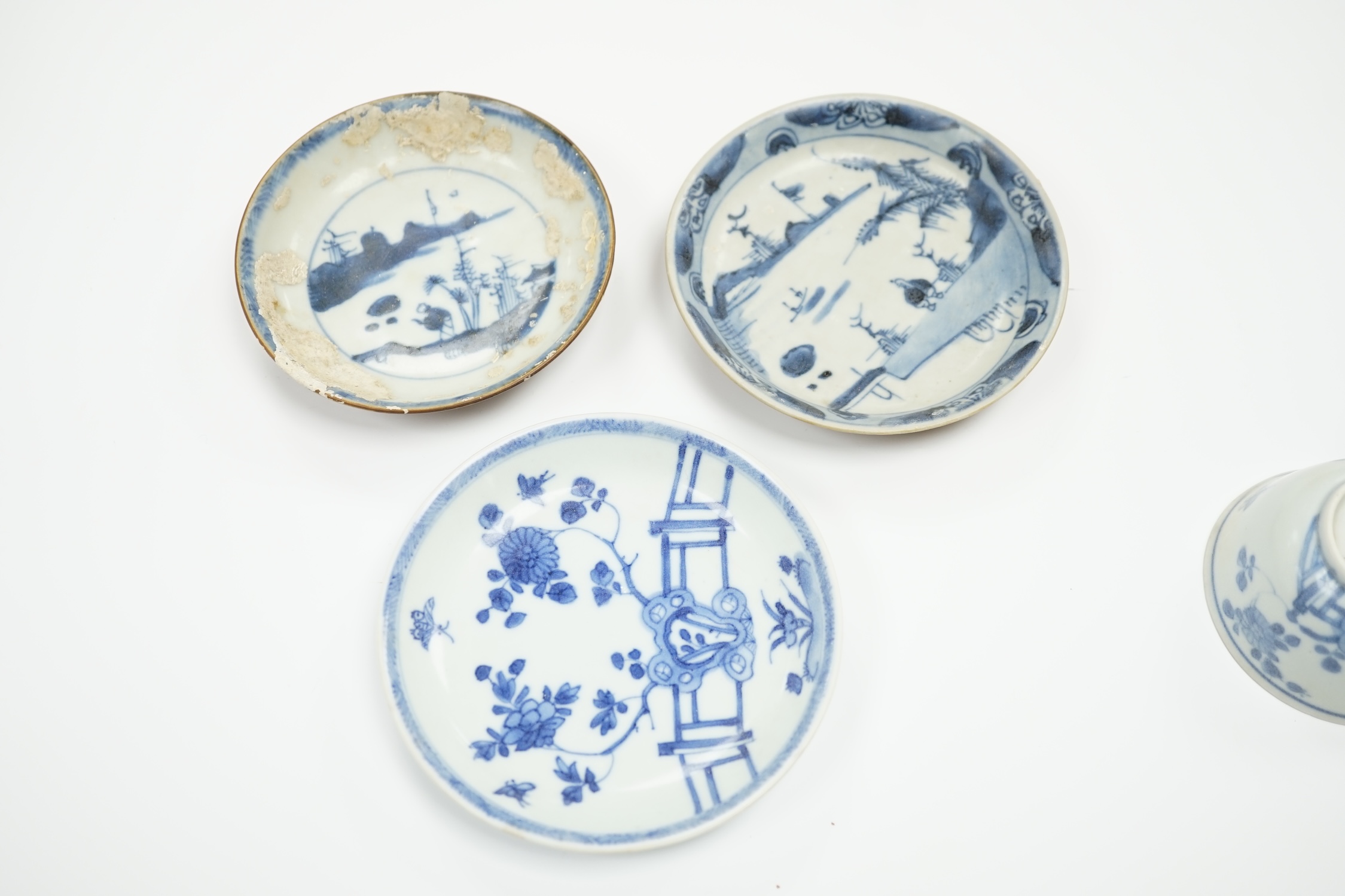 Three Chinese blue and white Ca Mau cargo teabowls and saucers, 18th century, 11.5cm diameter - Image 3 of 4