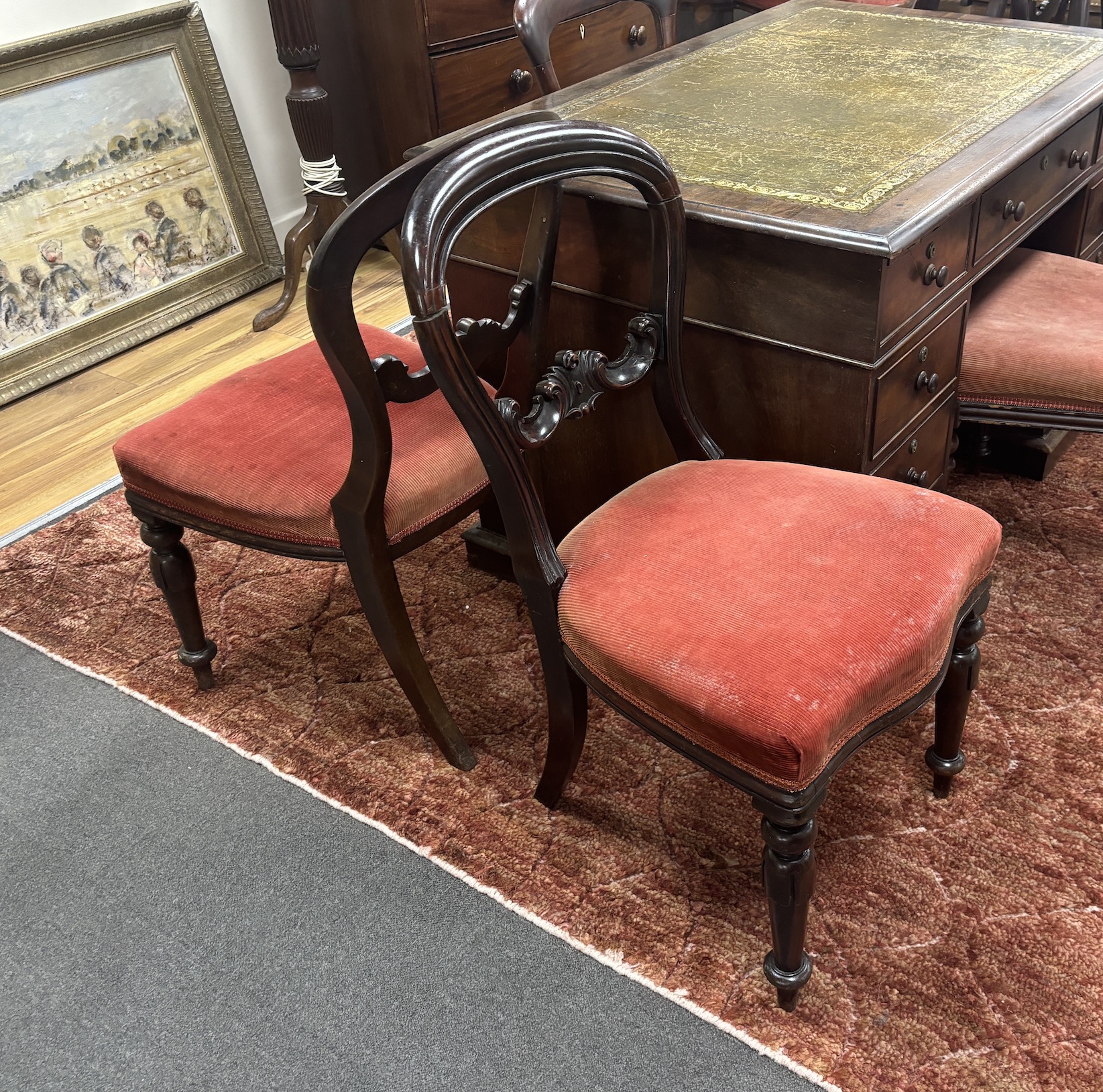 A set of six Victorian balloon back dining chairs and a pair of similar chairs - Image 2 of 4