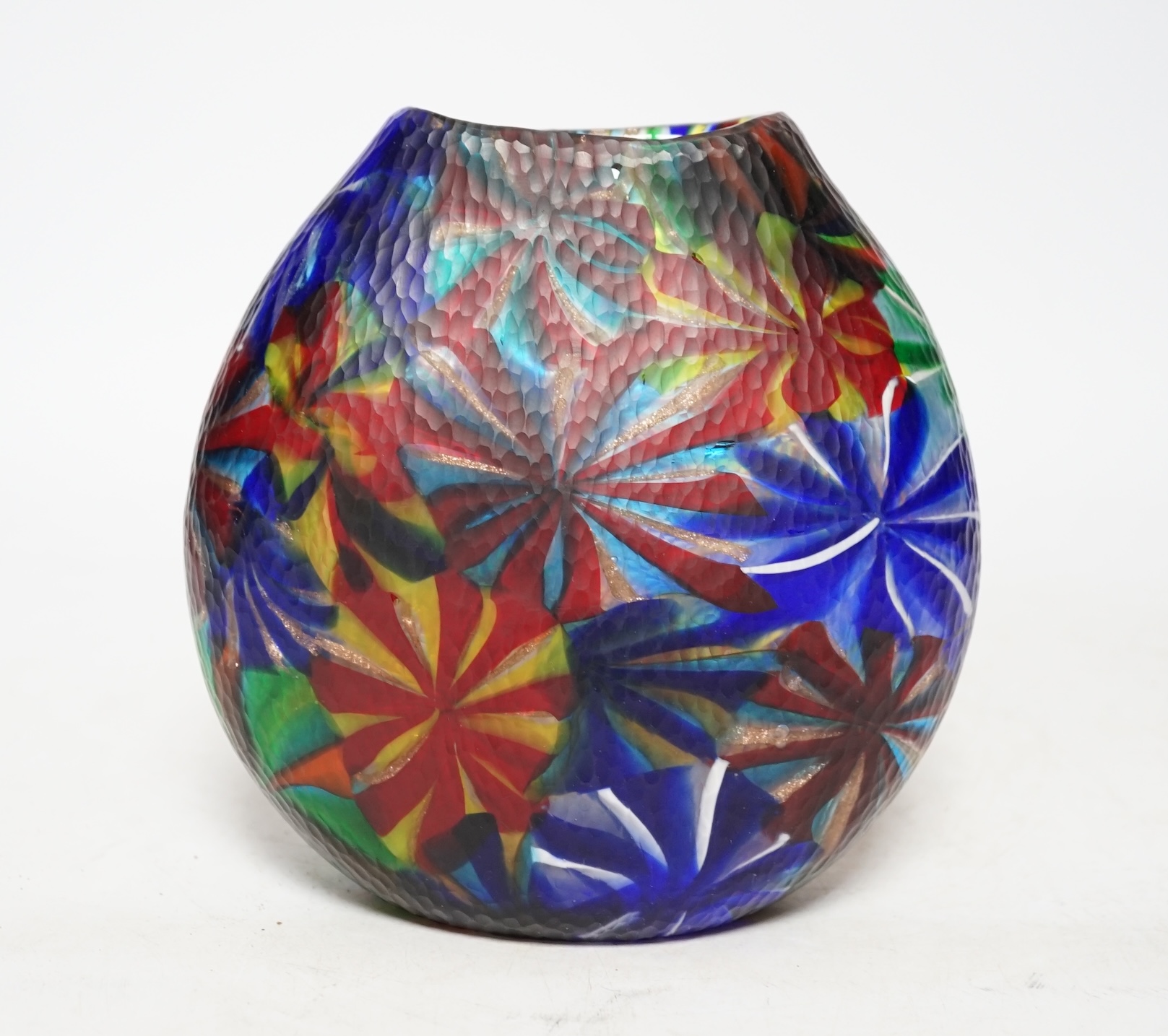** ** After Pollio Perelda (1915-1984). A Murano glass Murrine Stellato vase, with star shaped - Image 6 of 9