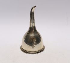 A George III Irish silver wine funnel, maker's mark rubbed, Dublin, 1807, 14.4cm, 4.5oz.